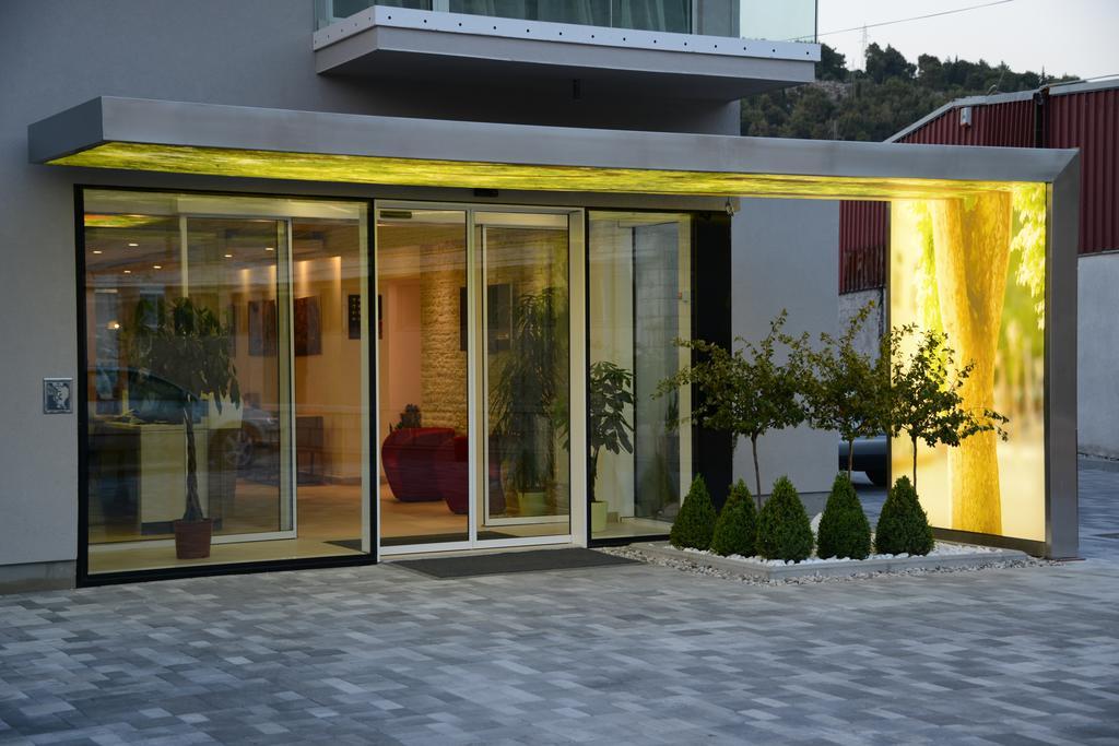 Hotel Nar Trebinje Eksteriør bilde