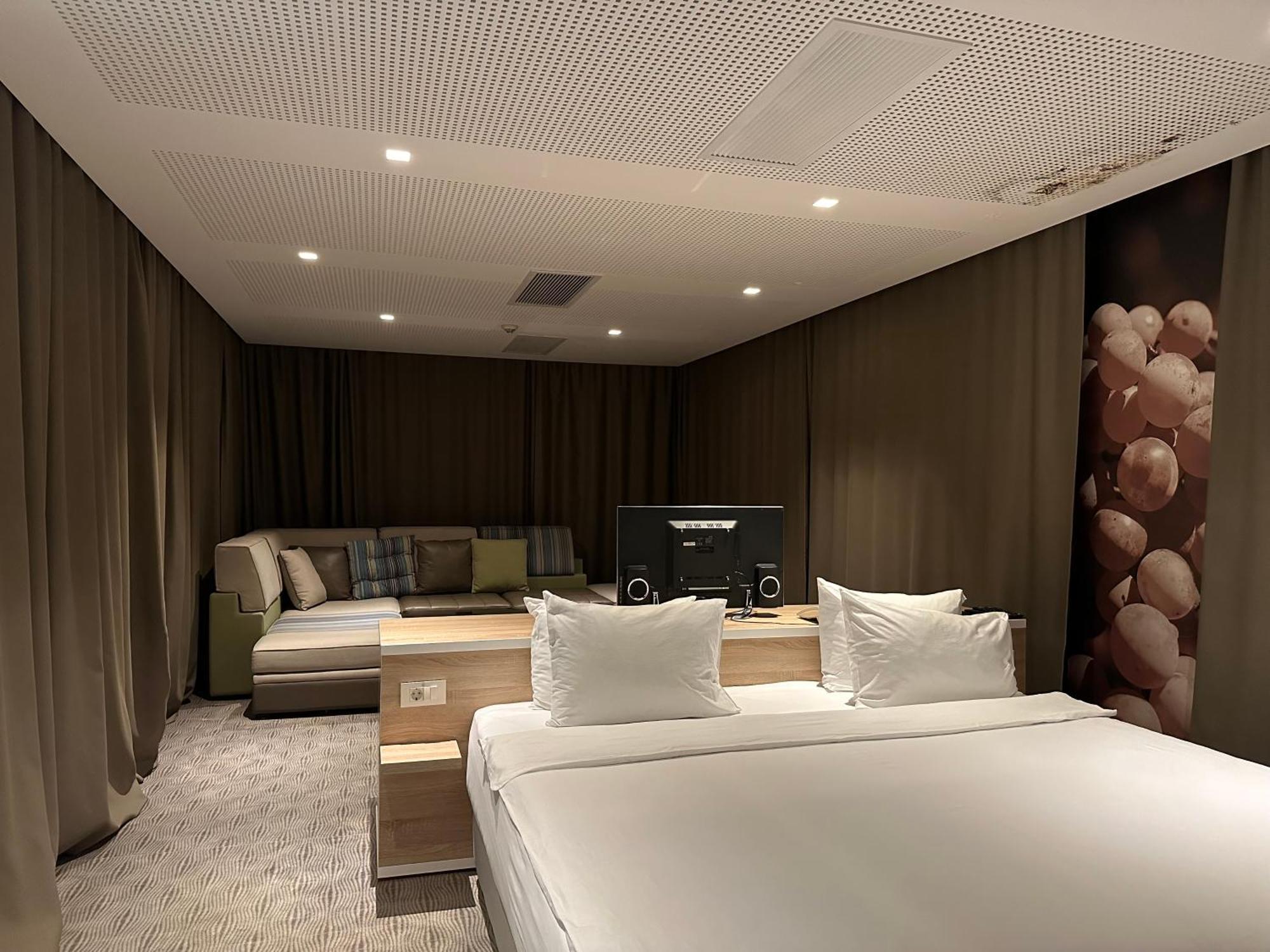 Hotel Nar Trebinje Eksteriør bilde